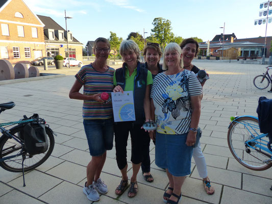 Bordesholmer LandFrauen, Siegerehrung beim Bordesholmer Stadtradeln im Juli 2023