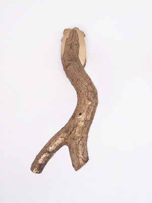 Michael Koch: Vanishing bird II, Holz, Goldlack, 52cm x 22cm x 30cm