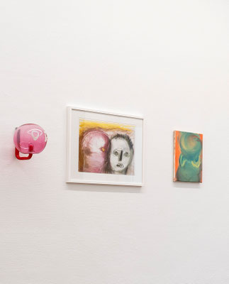 Anti Heroes. Jakob Collection, Villa Merkel, Esslingen, 2026, Foto: Frank Kleinbach, from left to right: Thomas Liu Le Lann, Miriam Cahn, Aneta Kajzer
