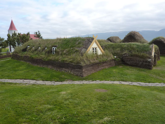 Glaumbaer Typische Bauweise in Island 18-19 Jh