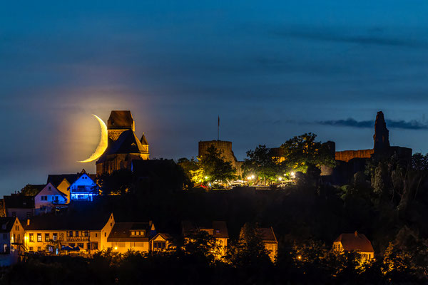 Monduntergang hinter Neuleiningen