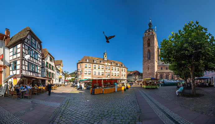 Markttreiben in Neustadt