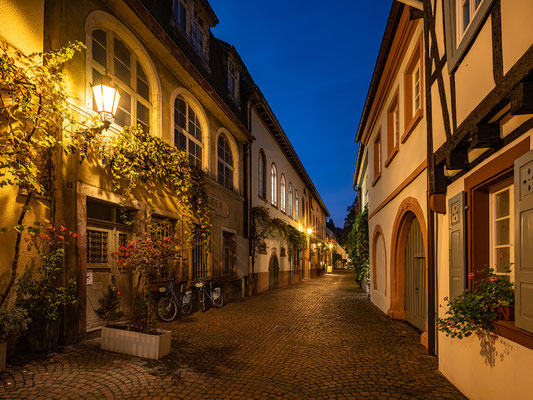 Blaue Stunde in Neustadts Altstadt