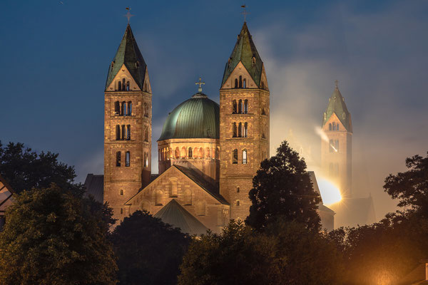 Verrauchter Dom nach dem Feuerwerk