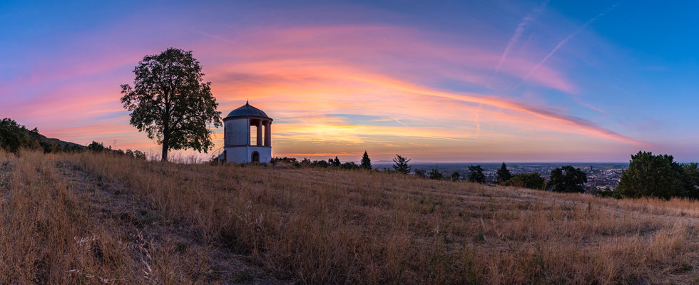 Schöner Morgenhimmel über Neustadt