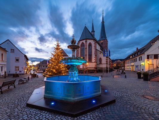 Weihnachtsbeleuchtung in Deidesheim