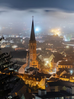 Nebelnacht über Neustadt