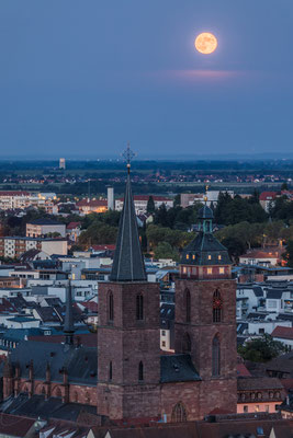Vollmondaufgang über Neustadt