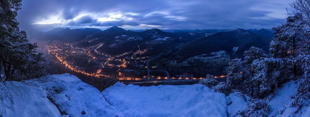 Winter über Annweiler