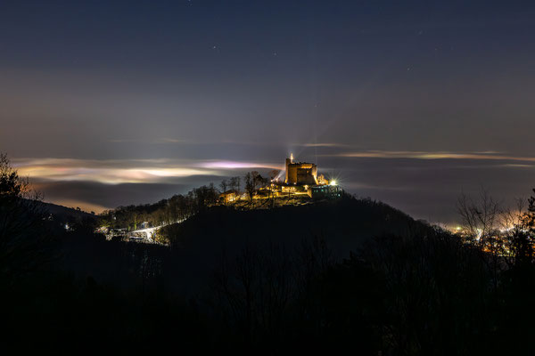Nebel unter dem Hambacher Schloss