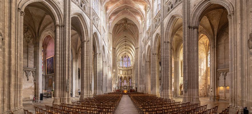 Kathedrale von Auxerre, 100 x 50 cm, Alu-Dibond, Rückseitige Hängung mit Aluminiumschiene, 230 €