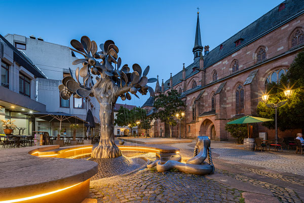 Paradiesbrunnen in Neustadt