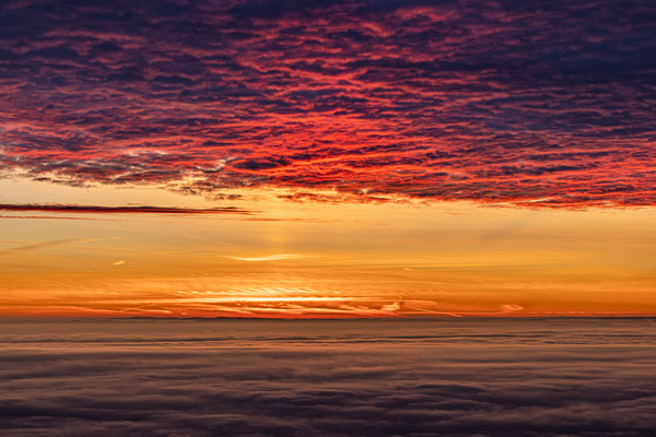 Bunte Morgenstimmung auf der Kalmit
