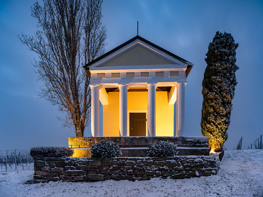 Winterleuchten am Pavillon bei Maikammer