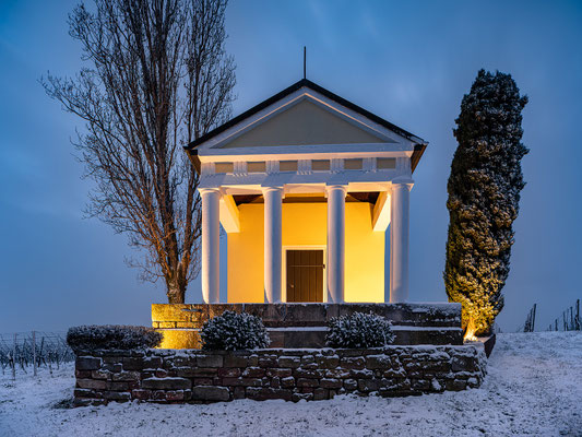 Winterleuchten am Pavillon bei Maikammer