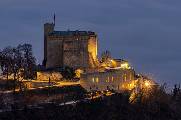Abendnebel am Hambacher Schloss