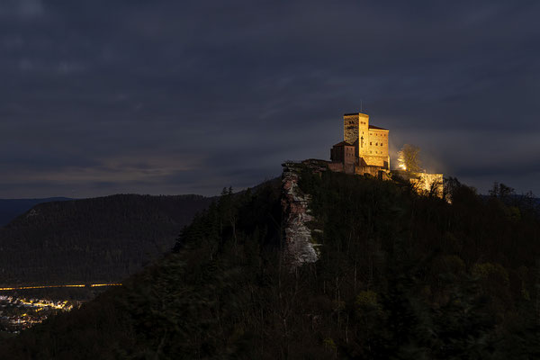 Mondnacht an der Ruine Anebos