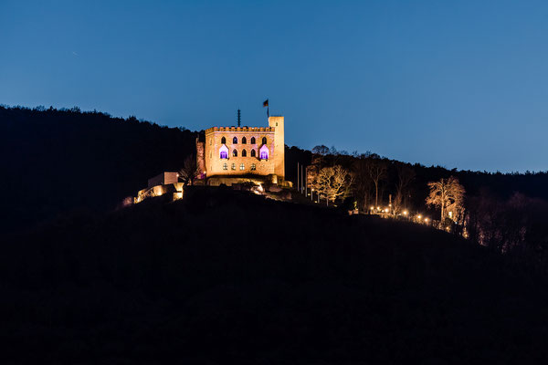 Abenddämmerung am Hambacher Schloss