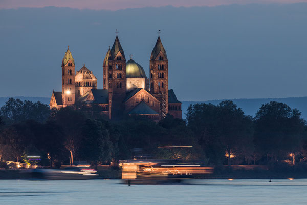 Abenddämmerung bei Speyer