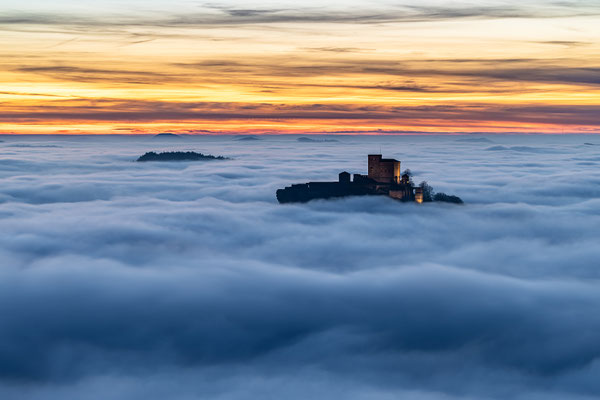 Wunderbarer Nebelabend am Hohenberg