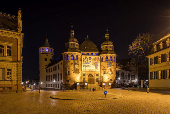 Historisches Museum Speyer bei Nacht