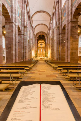 Innenraum des Speyerer Doms