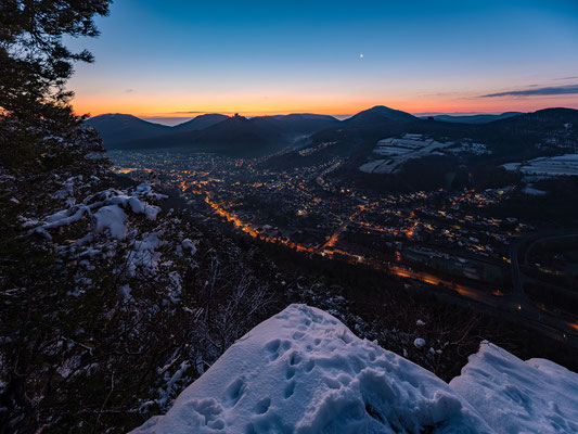 Wintermorgen auf dem Sommerfels