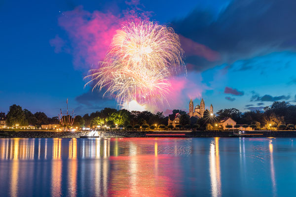 Abschlußfeuerwerk zum Brezelfest