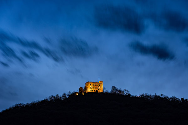 Blaue Stunde am Hambacher Schloss
