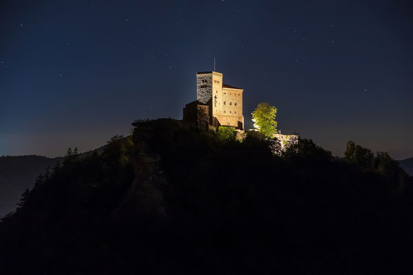Klare Sternennacht am Trifels