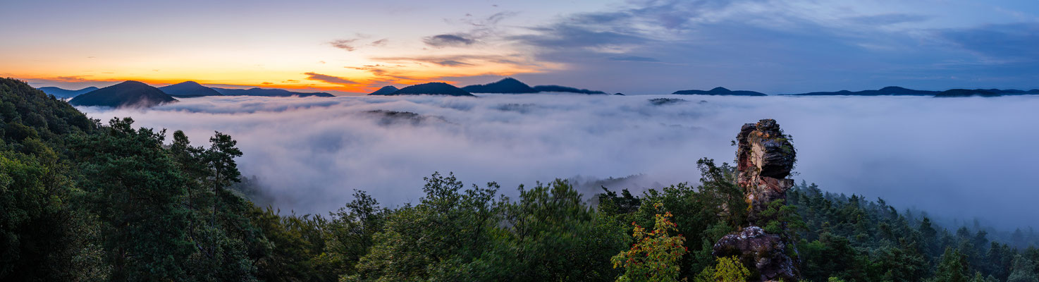 Nebelmorgen an den Geiersteinen