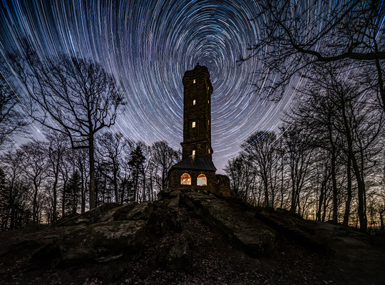 Startrails (Sternspuren) am Luitpoldturm