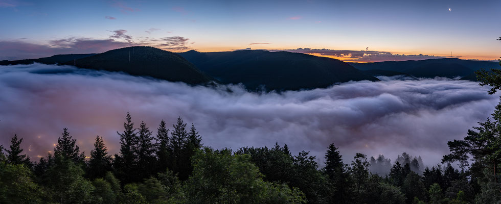 Nebelmorgen über Lambrecht