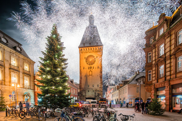 Altöprtel in Flammen