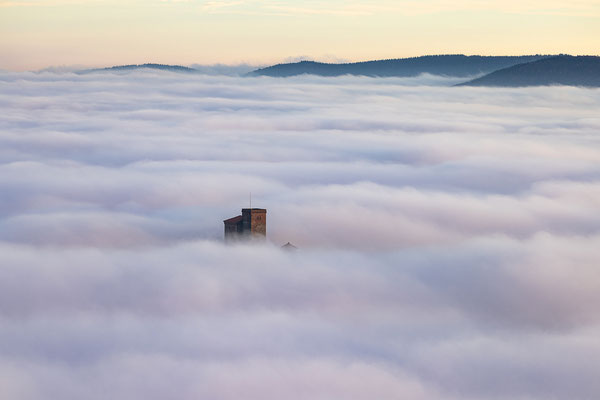 Nebelmorgen am Rehbergturm