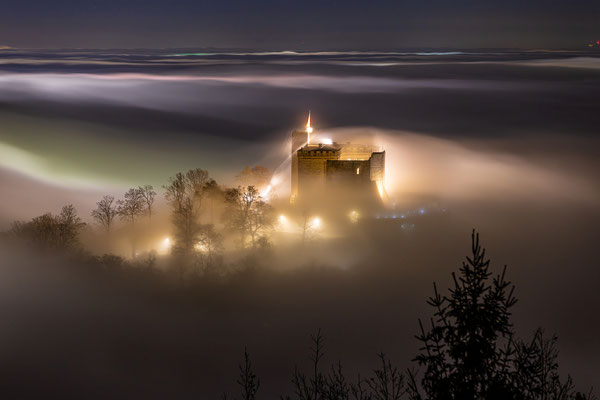 Nebelnacht am Hambacher Schloss