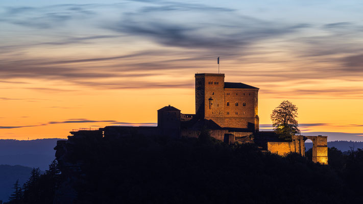 Monduntergang am Trifels