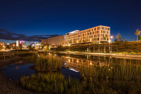 Blaue Stunde am Citypark Karlsruhe