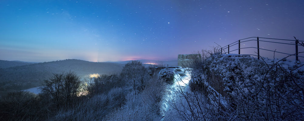 Winternacht auf der Ruine Lindelbrunn