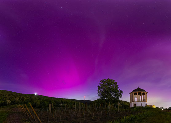 Fast ein Jahrhundertereignis: extrem starke Polarlichter über Neustadt