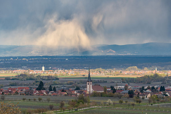 Aprilwetterlage bei Sankt Martin