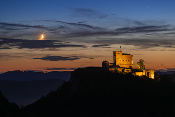 Monduntergang am Trifels