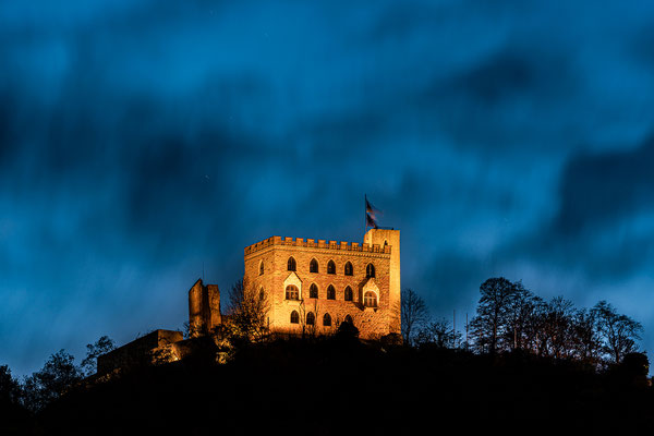 Blaue Stunde am Hambacher Schloss