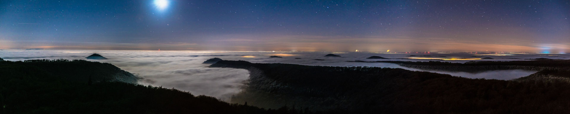 Vollmondstimmung am winterlichen Luitpoldturm