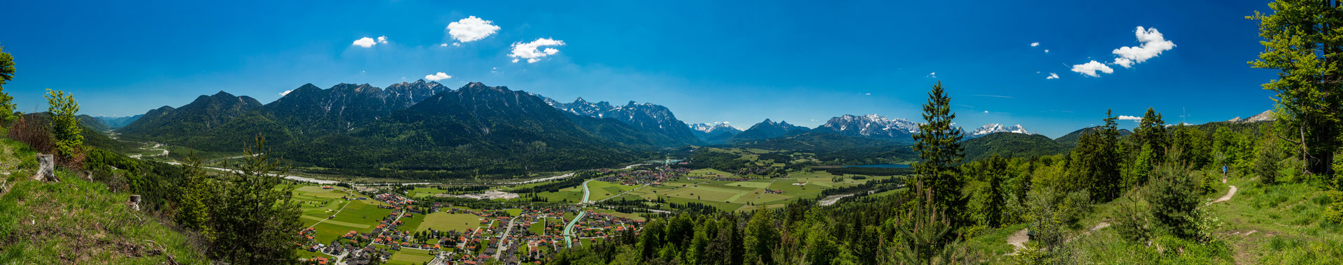 Panoramablick von Wallgau in Richtung Mittenwald