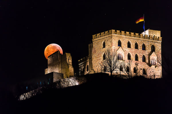 Mondfinsternis am Hambacher Schloss