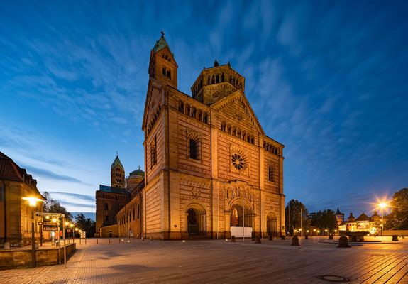 Frühlingsmorgen in Speyer