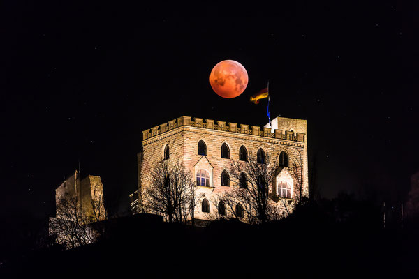 Mondfinsternis am Hambacher Schloss