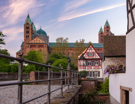 Frühlingsmorgen in Speyer