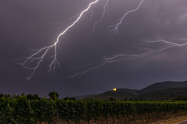 Gewitter am Hambacher Schloss